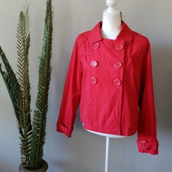 No Boundaries Jackets & Blazers - No Boundaries red long sleeve cropped jacket